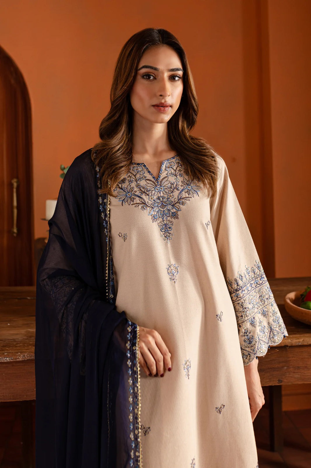 Castaline 3Pc Ready to Wear Linen Dress – Embroidered Suit