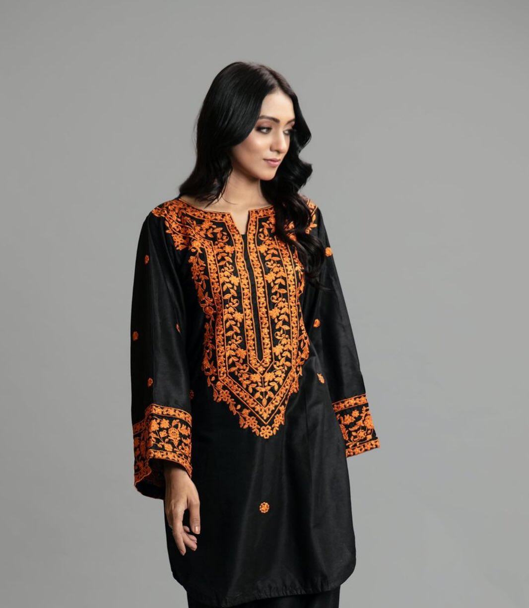 Premium Embroidered Linen 2-Piece Kurta Plazo Set - Black & Orange